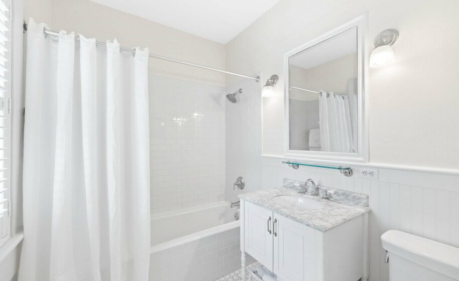 38 Seaside Avenue shower and vanity, Seaside, Florida